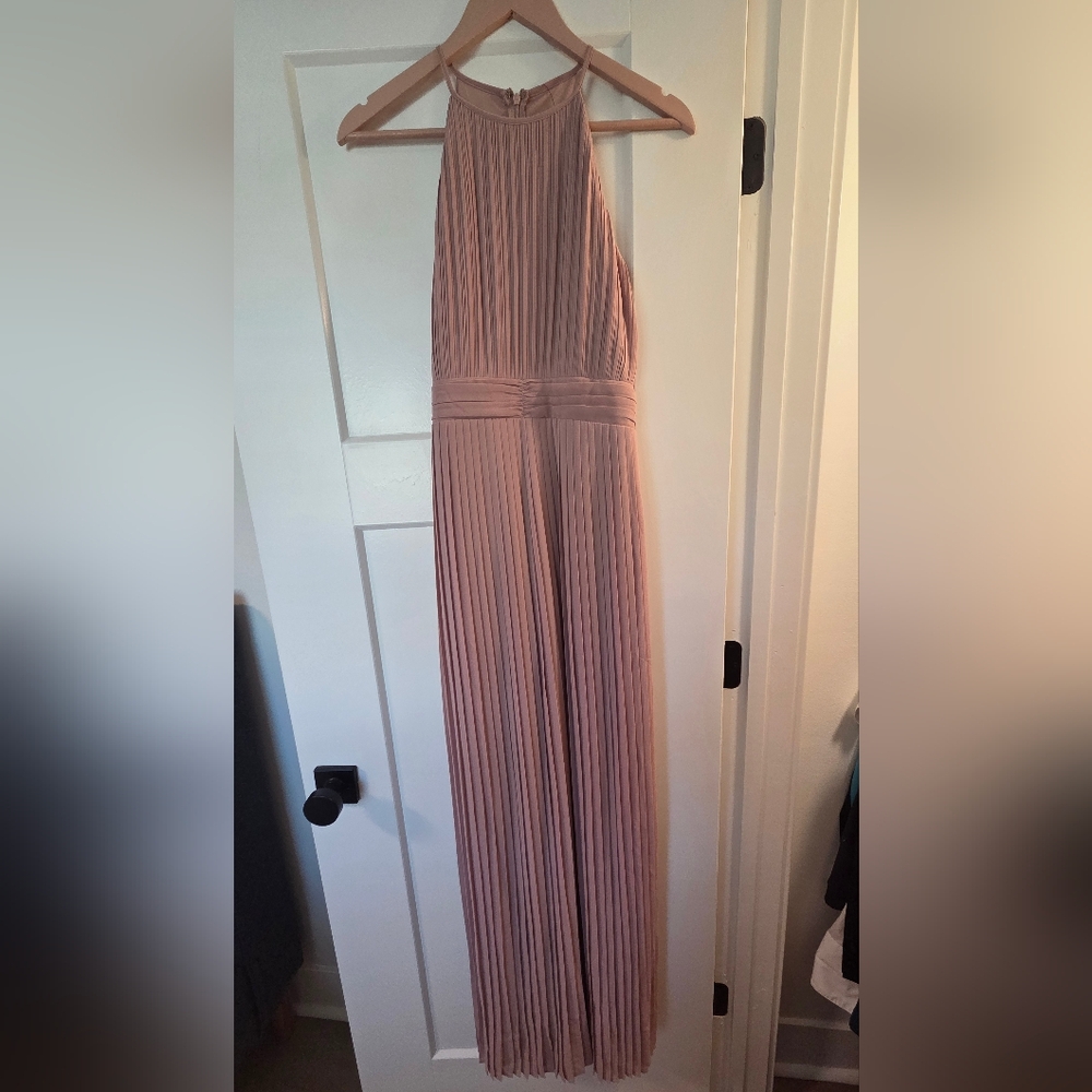 Elegant Pink Sleeveless Bridesmaid Dress